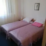 Casa de Férias In Starigrad-paklenica 6797 Starigrad Paklenica
