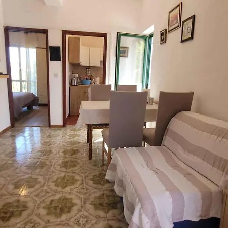 Holiday Home In Starigrad-Paklenica 6797 Holiday home Seline